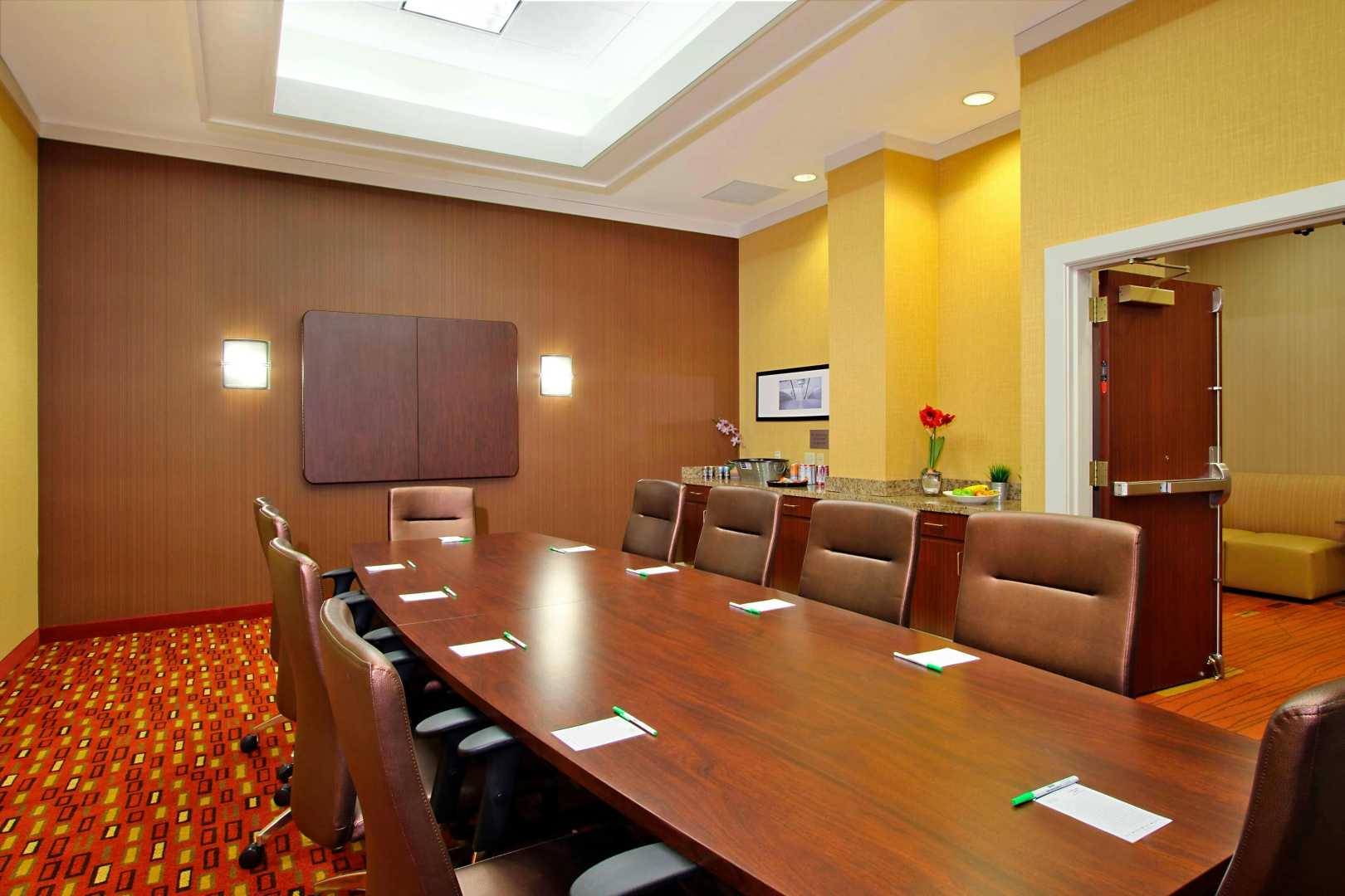 Photo - Courtyard by Marriott Oakland Downtown