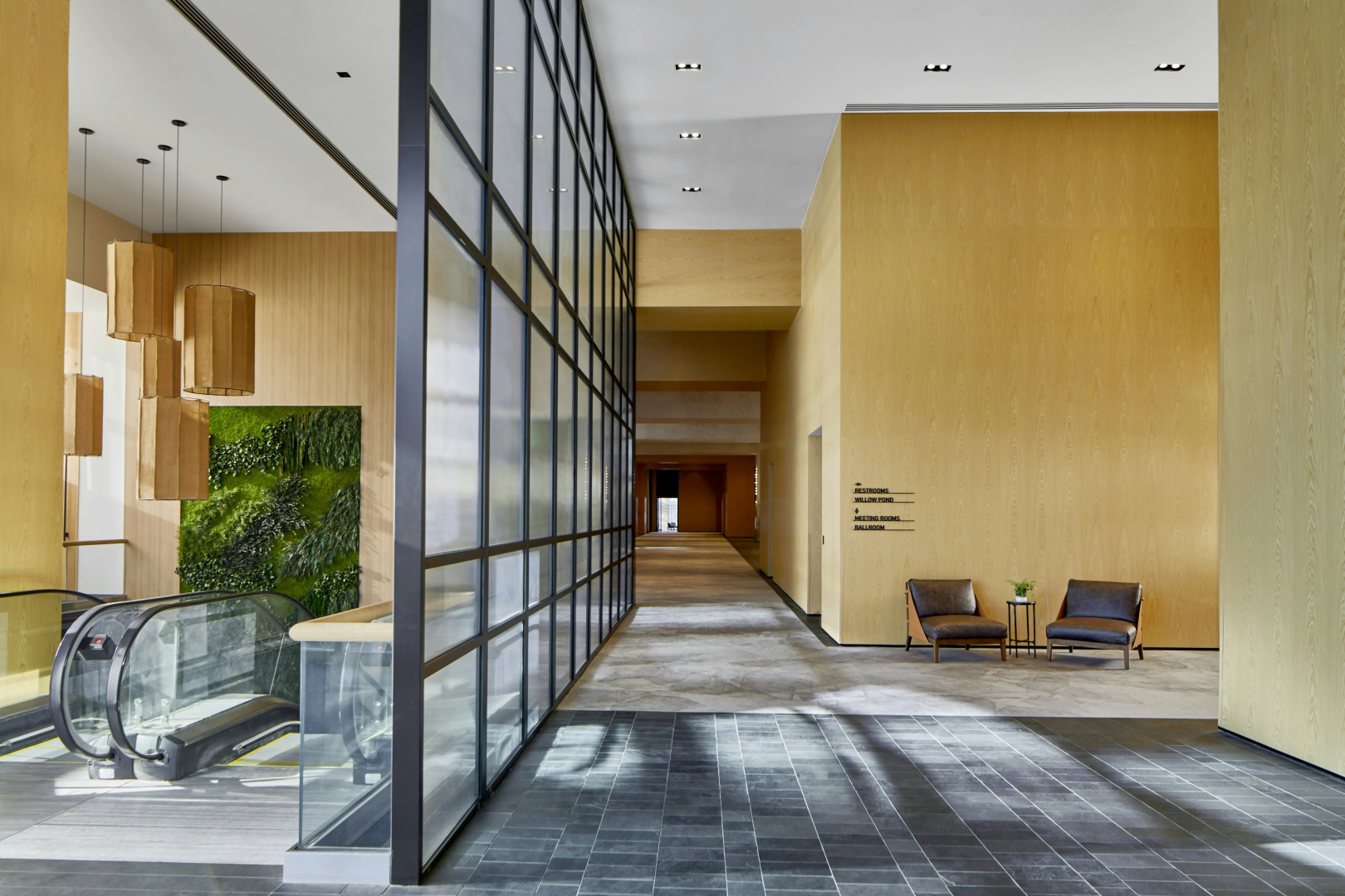 Photo - Embassy Suites by Hilton Nashville Downtown