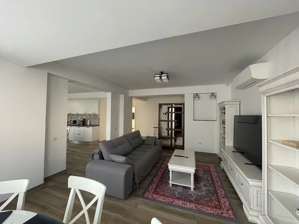 Photo - Iarca Inn
