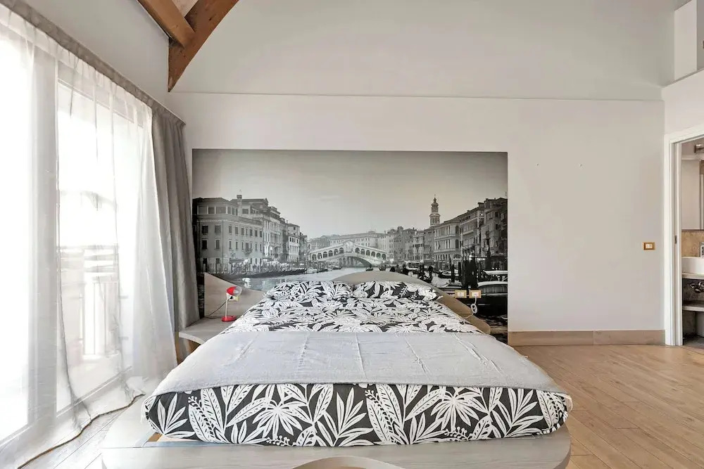 Photo - Suite A Tema