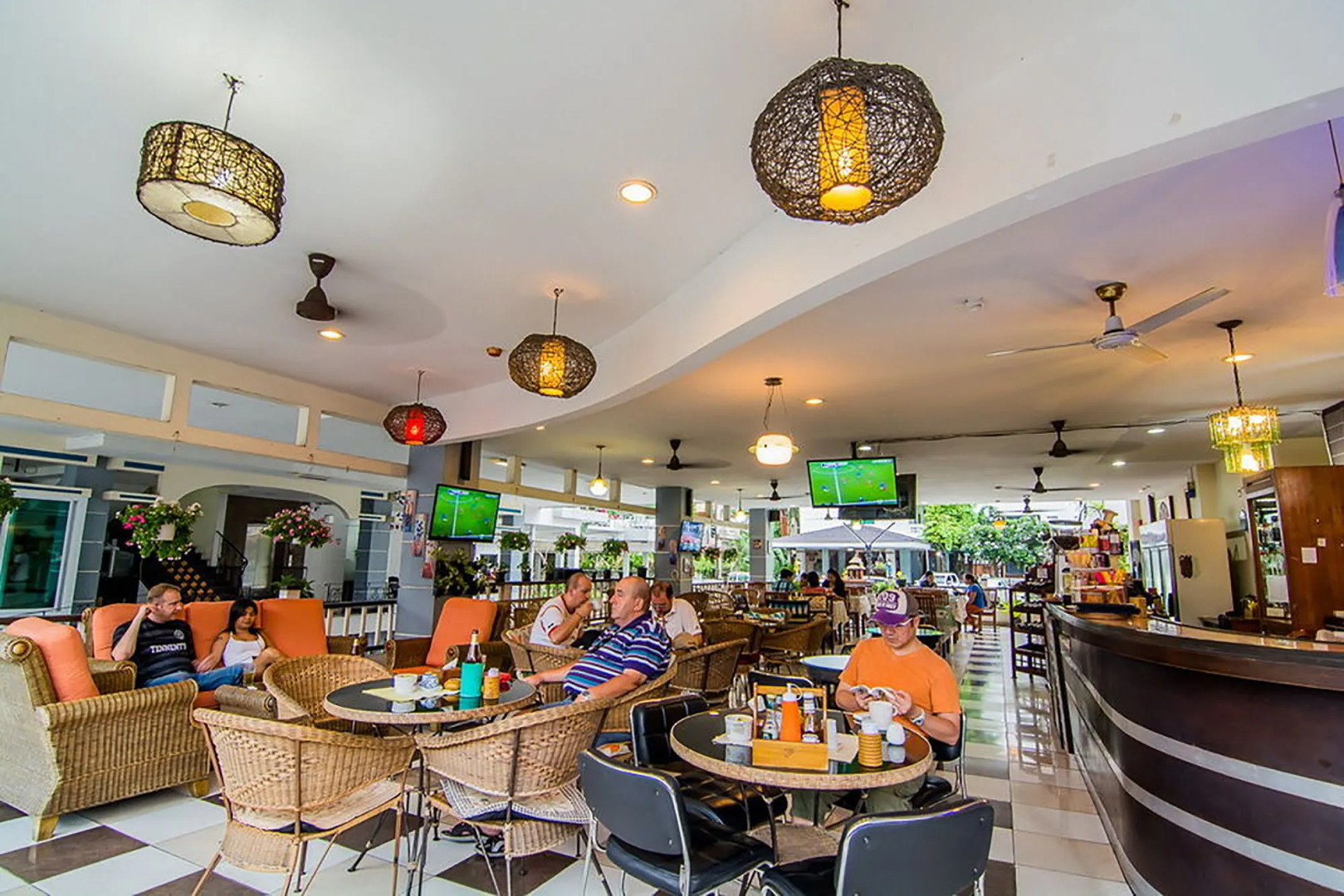 Foto - Sutus Court 3