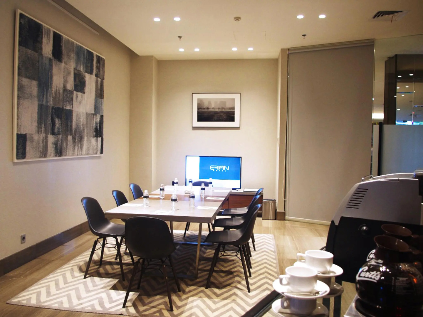 Photo - Erian Hotel