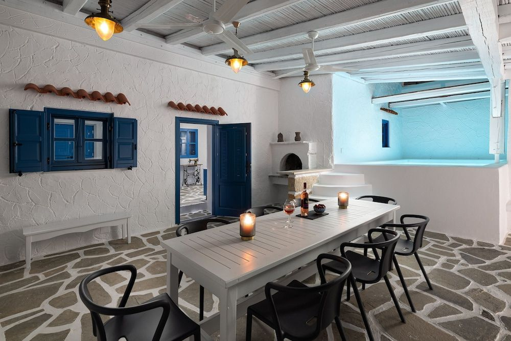 Photo - Kalathos Square Luxury Suites