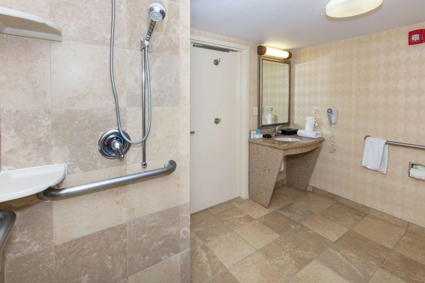 Photo - Hampton Inn Suites Jacksonville Airport