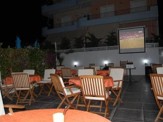 Foto - 6 Milje Hotel