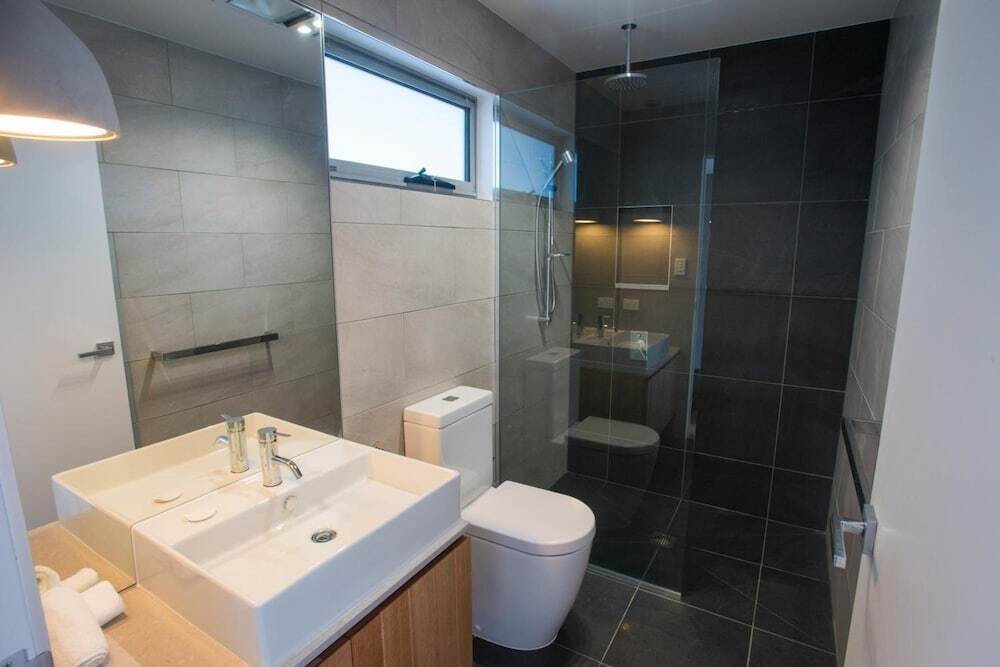 Photo - Rosevears Riverview Hotel