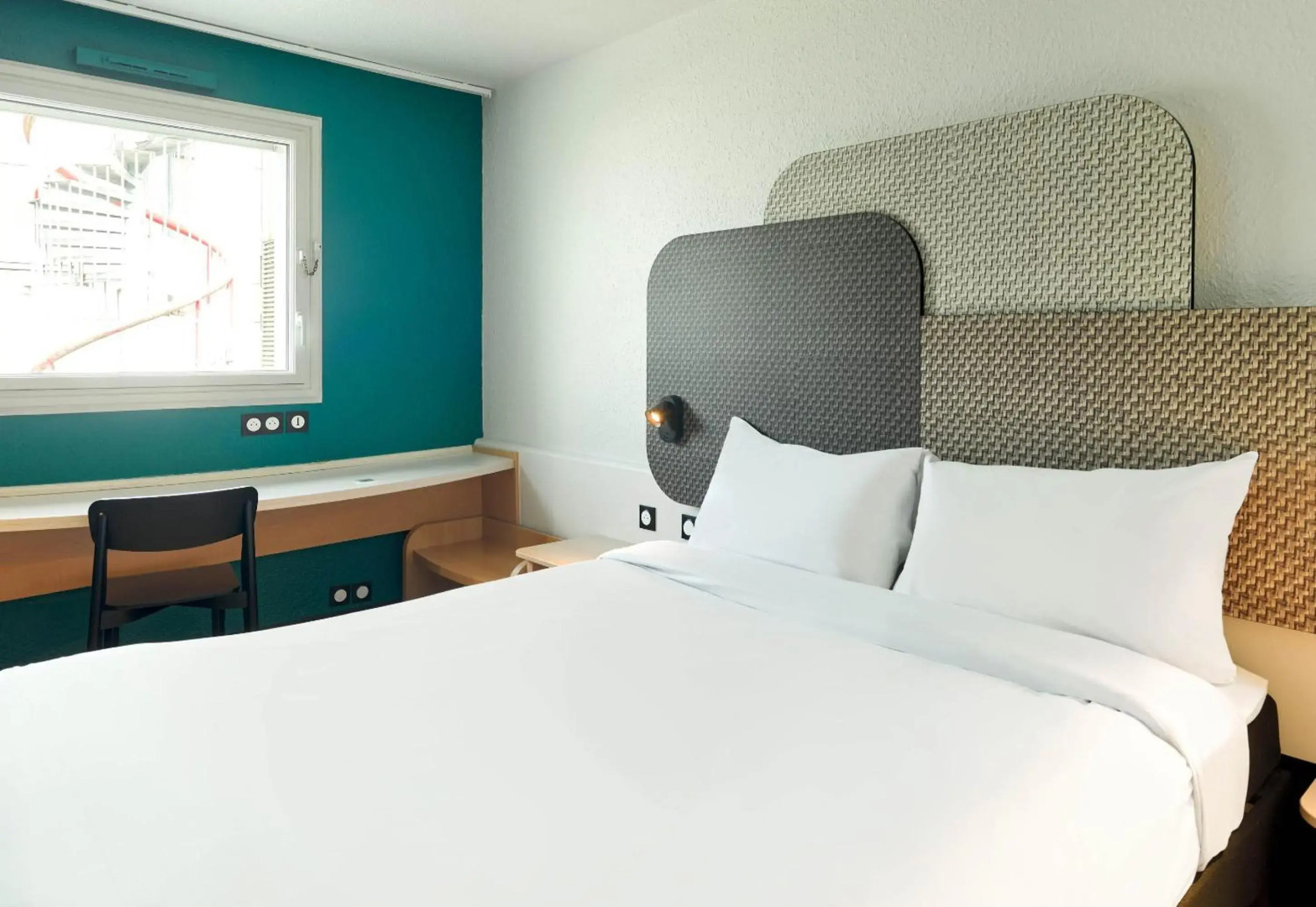 Photo - Posy Hotel by Happyculture