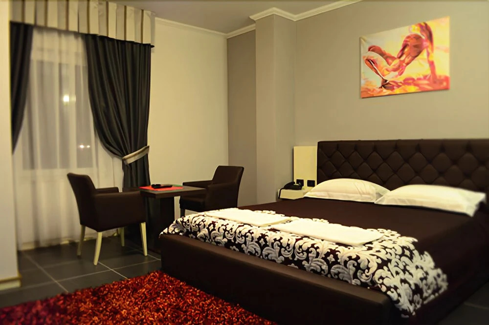 Photo - Hotel Mustang