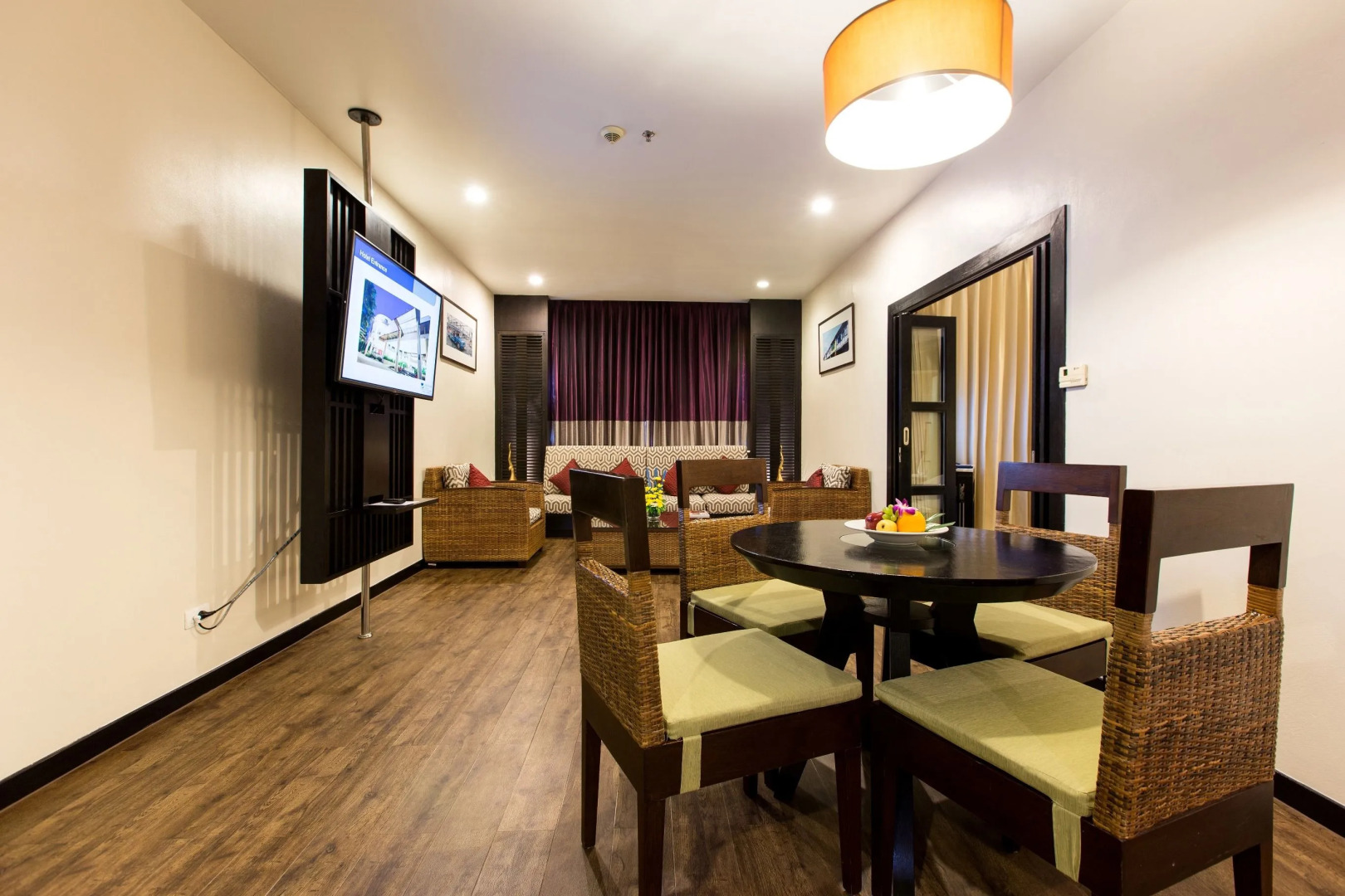 Photo - Deevana Plaza Phuket - SHA Extra Plus