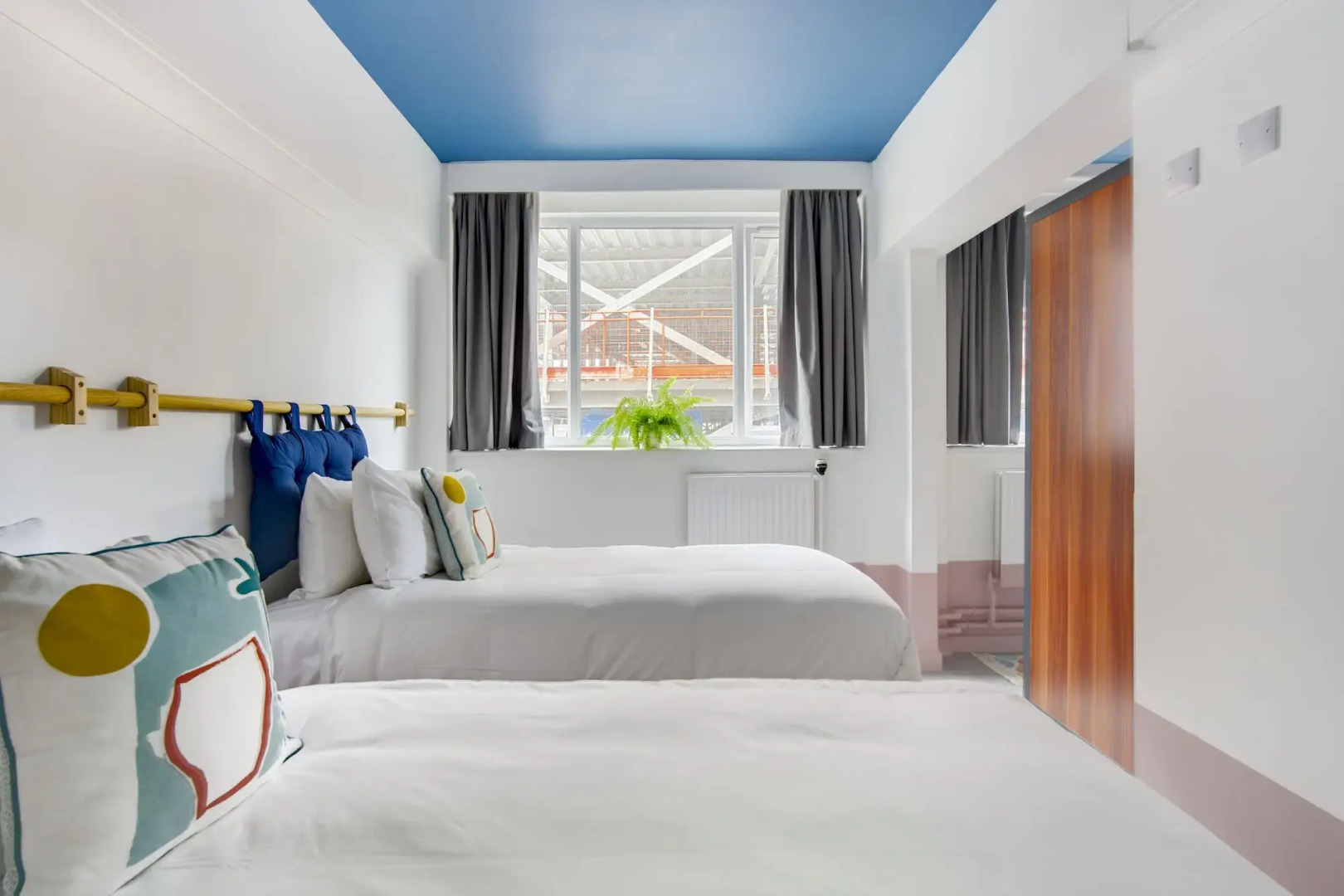 Photo - Malacuna Liverpool