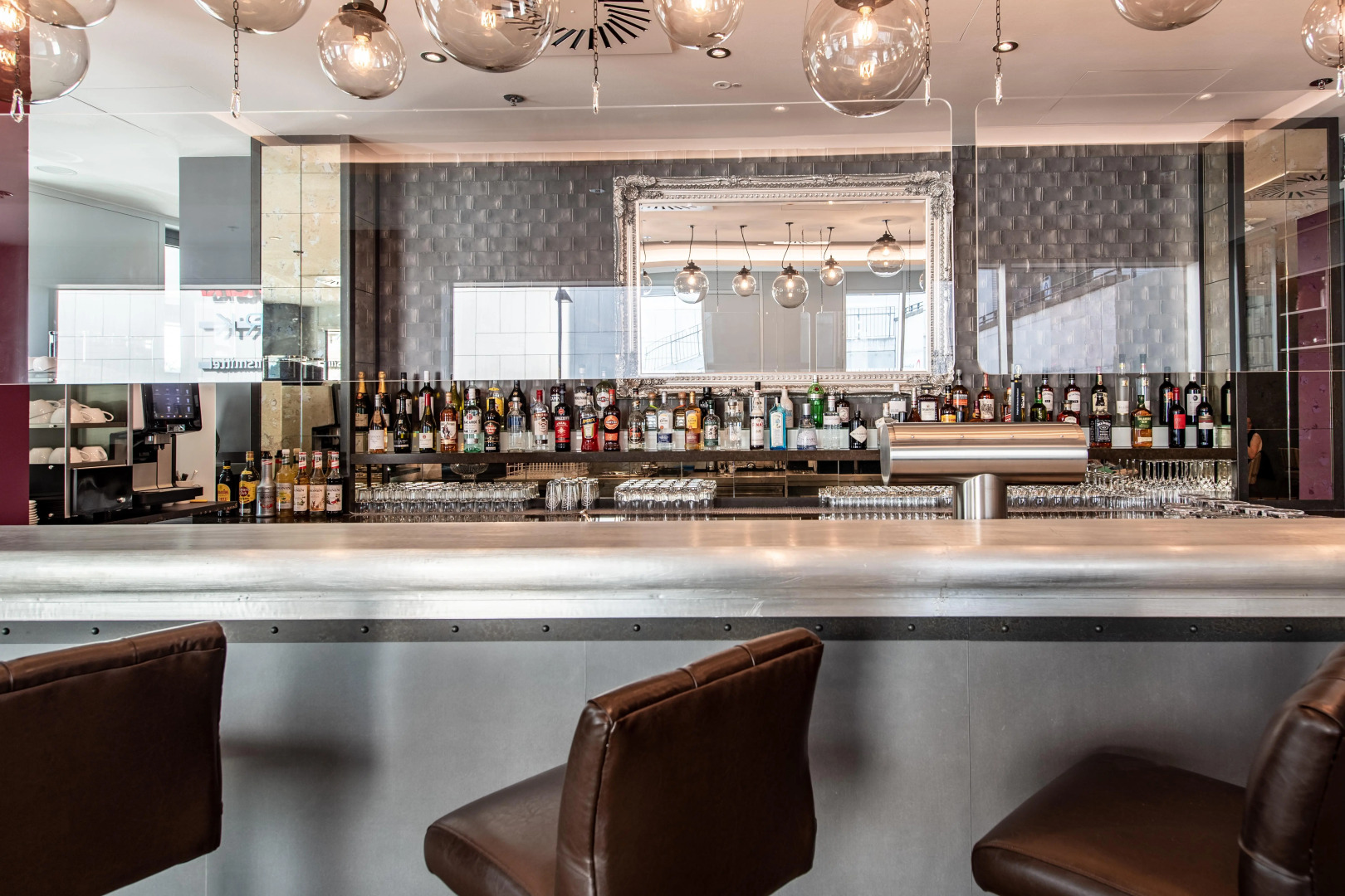 Photo - Premier Inn Stuttgart City Centre