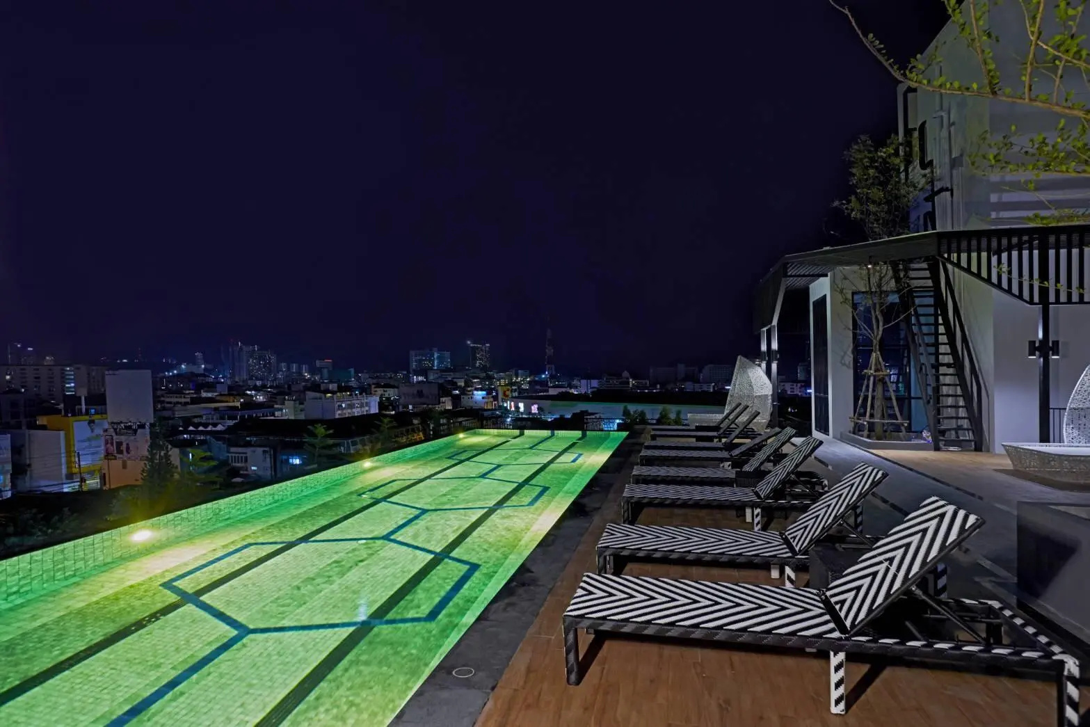 Photo - Chezzotel Pattaya