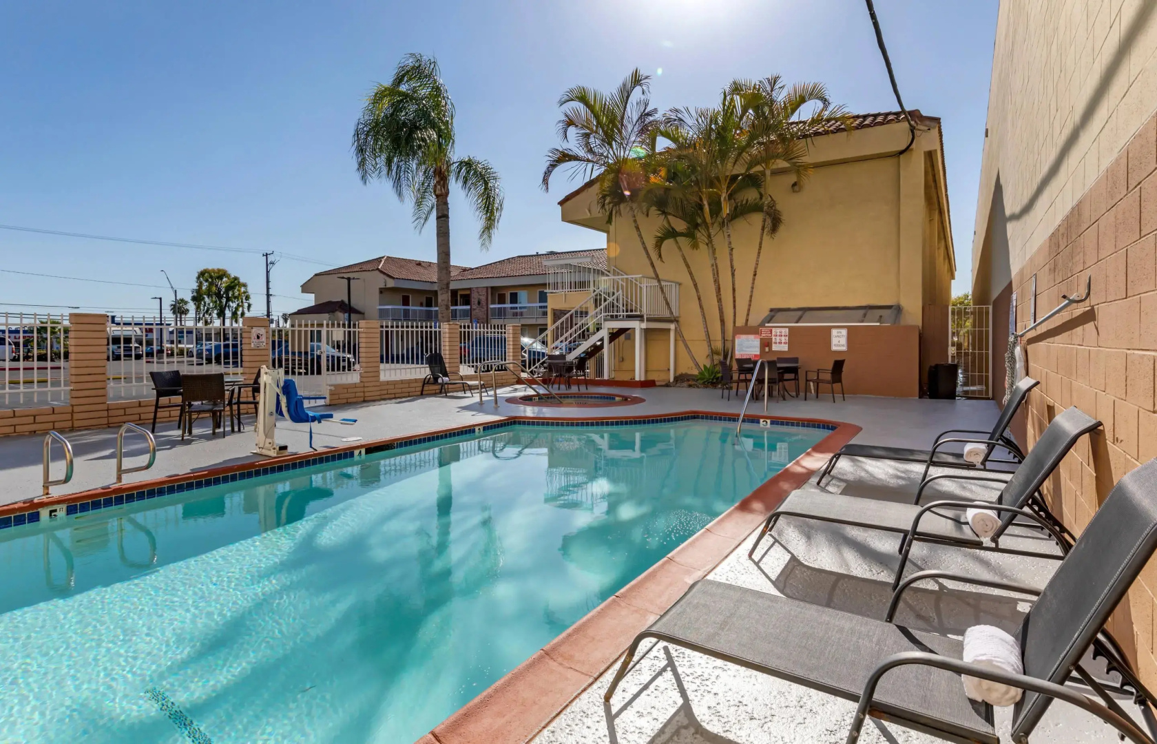 Photo - Quality Inn Long Beach - Signal Hill