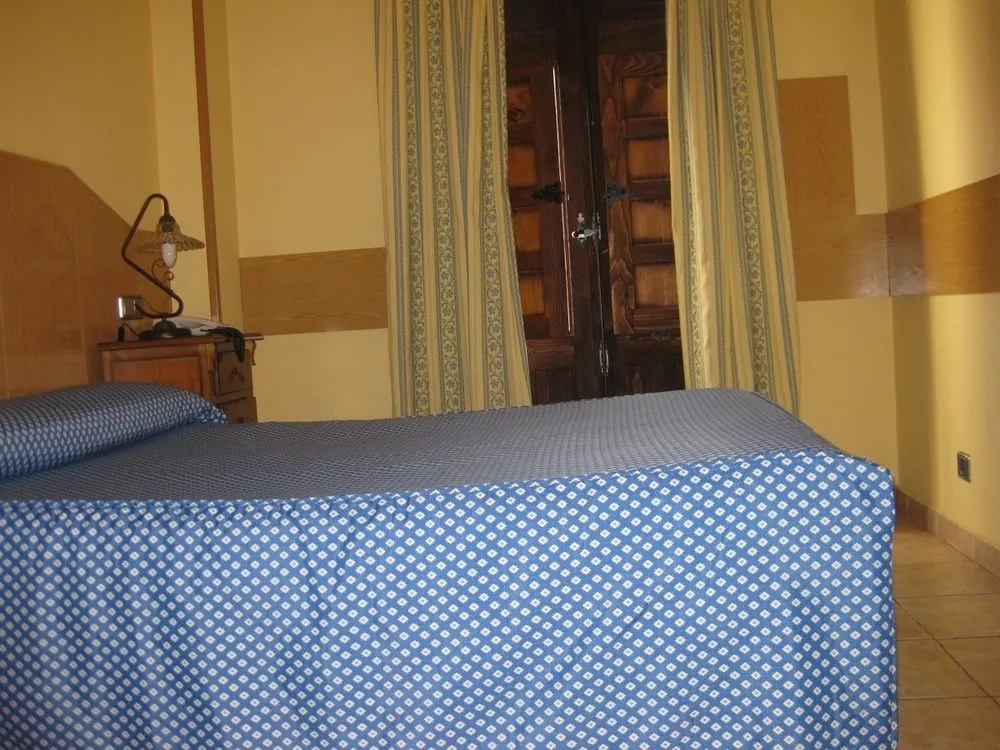Foto - Hostal Maria Ronda