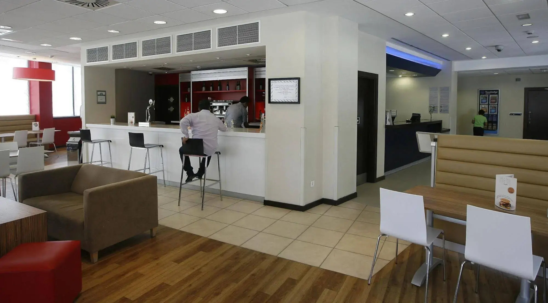 Foto - Travelodge Valencia Aeropuerto