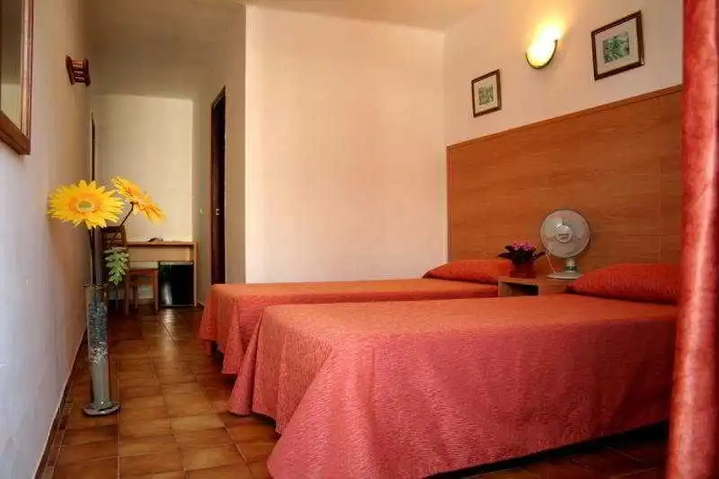 Photo - Hostal Montaña