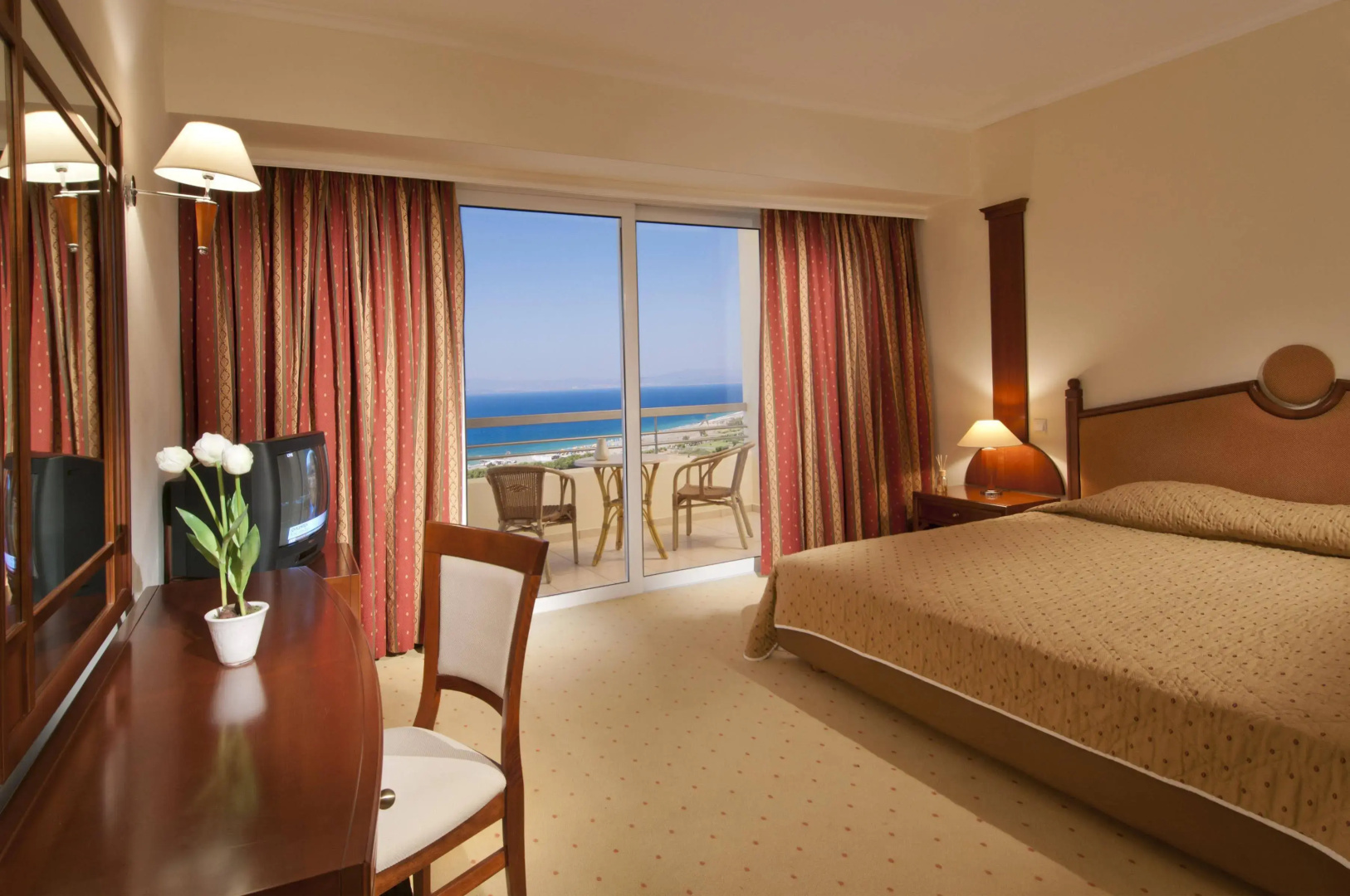 Photo - Kipriotis Panorama Hotel & Suites by Anayia All Inclusive Resorts