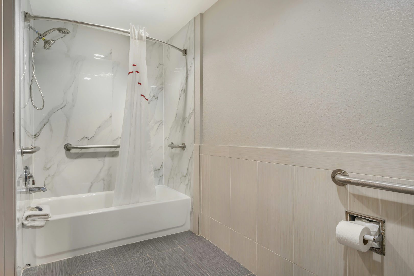 Photo - Red Roof Inn Houston - Brookhollow