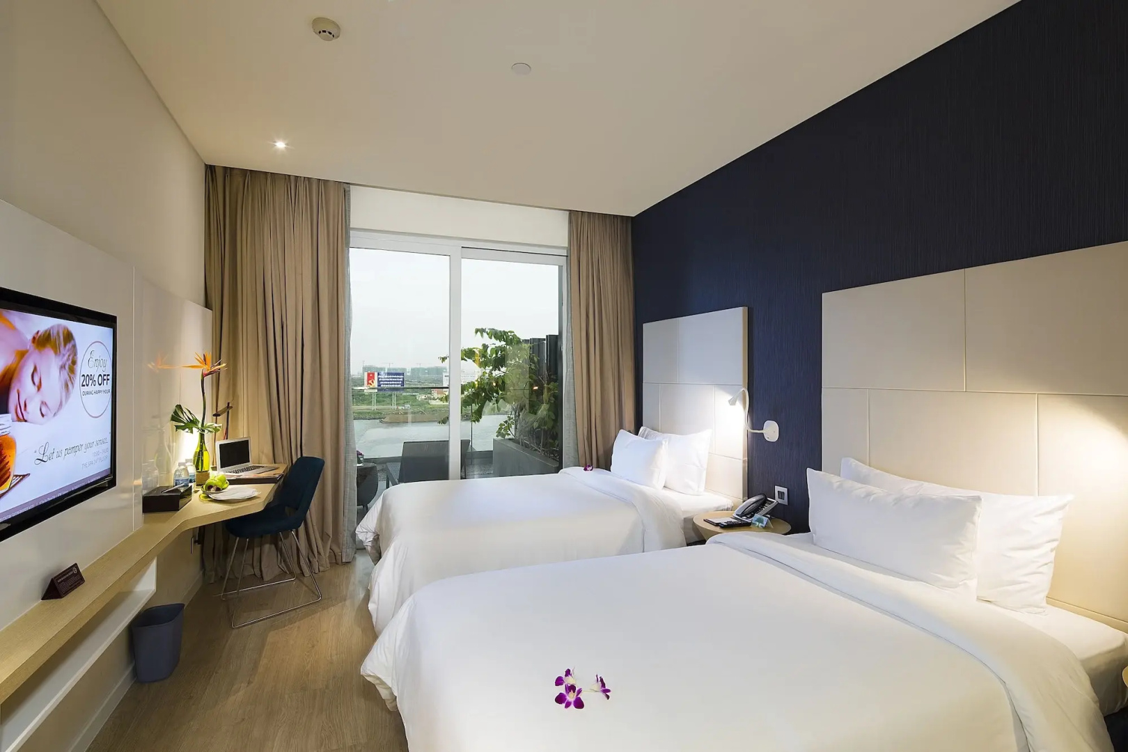 Photo - Liberty Central Saigon Riverside
