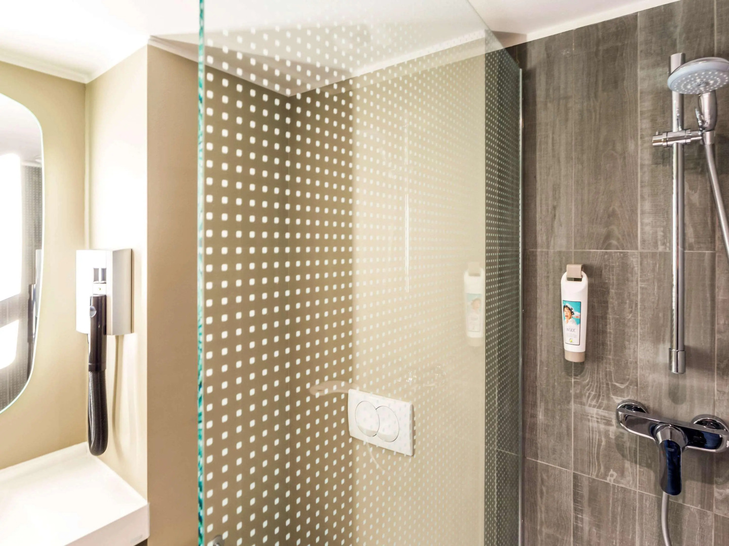 Foto - Ibis Wroclaw Centrum