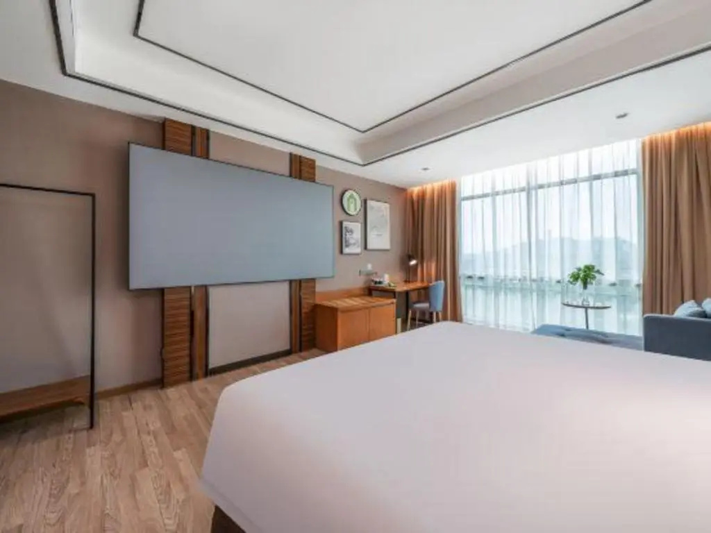 Campanile Hotel Shenzhen Honghuashan Metro Station