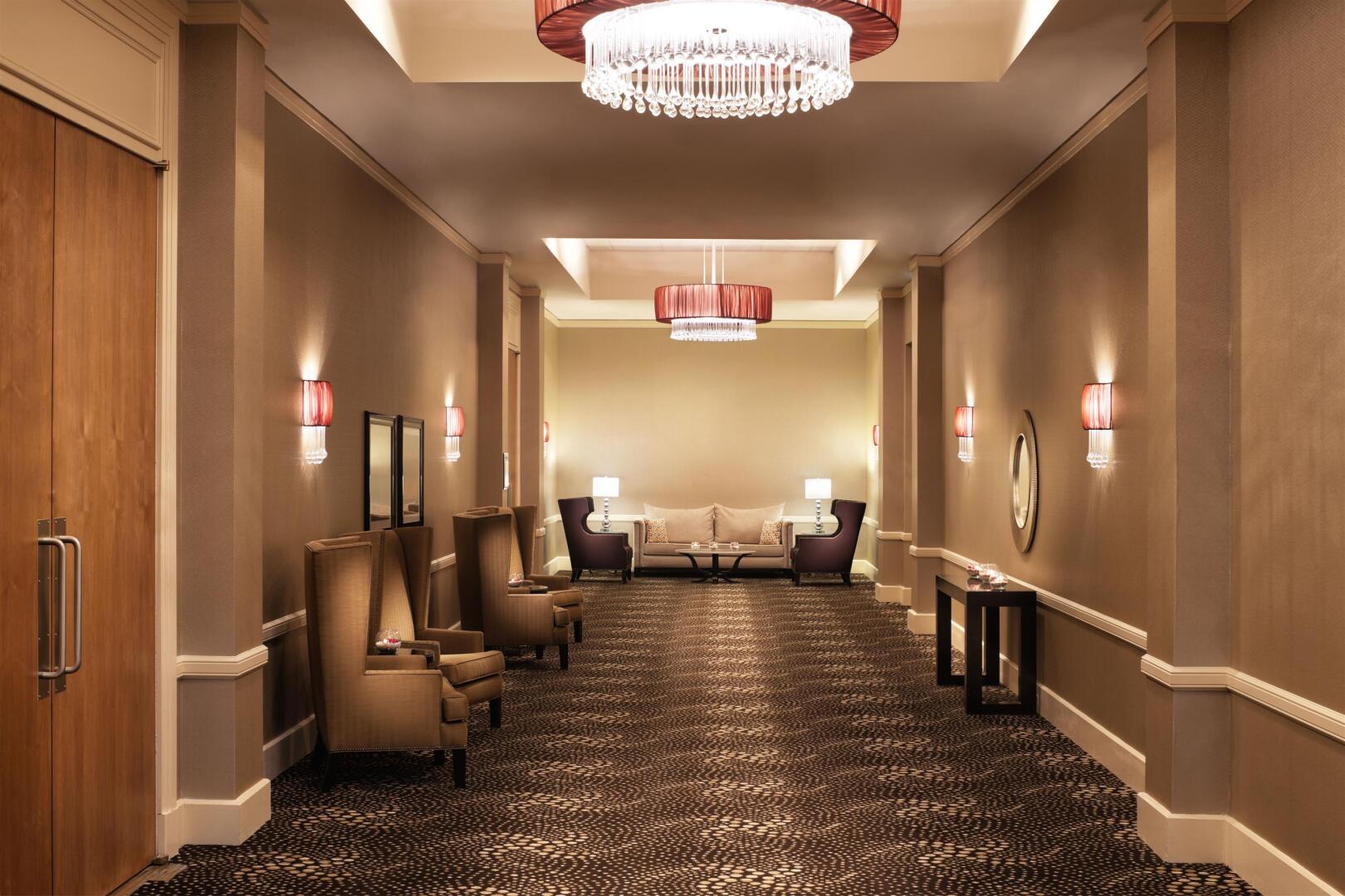 Photo - Sheraton Suites Chicago O'Hare