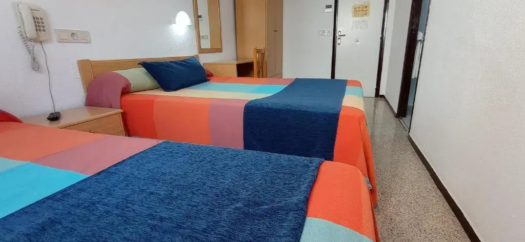 Photo - Hostal El Mercat