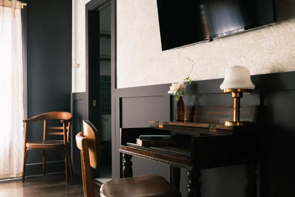 Photo - The Madison Hotel