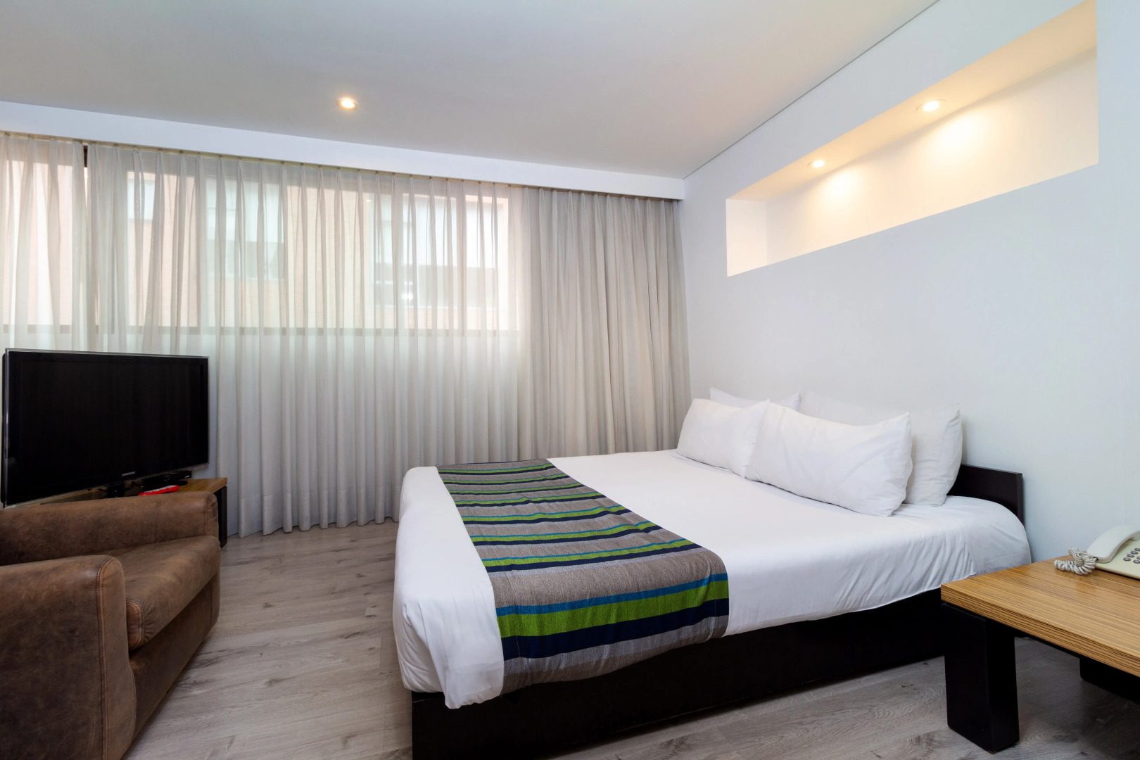 Photo - Hotel Madisson Inn Luxury By GEH Suites