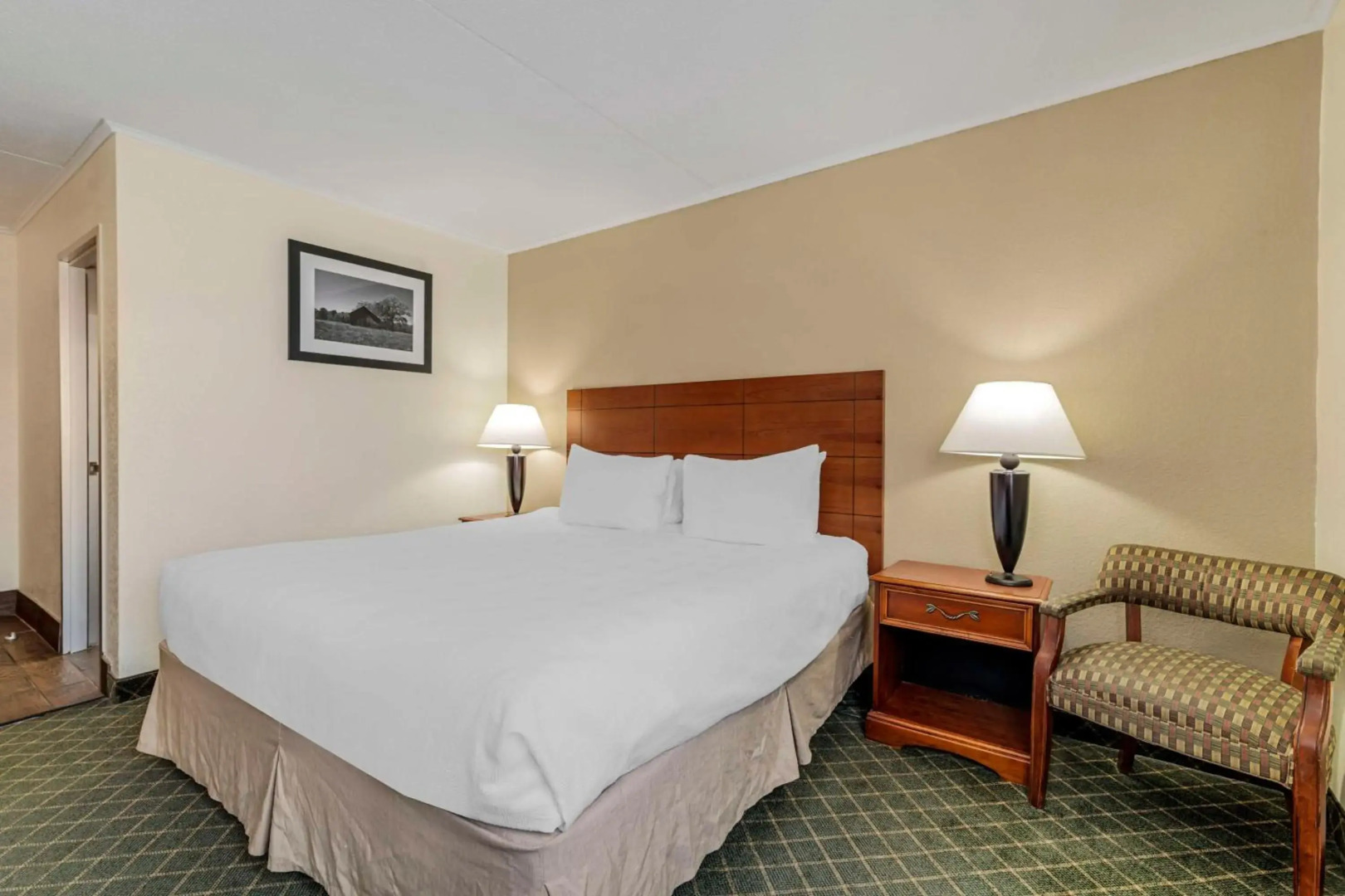 Photo - Red Roof Inn PLUS+ Washington DC - Alexandria