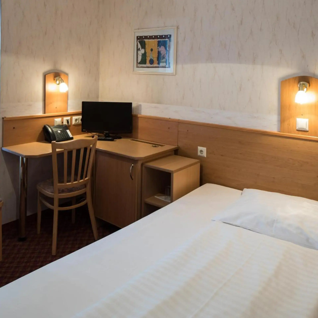 Photo - Hotel Admiral