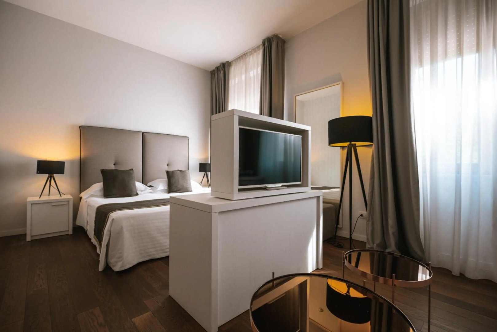 Foto - Hotel De la Ville