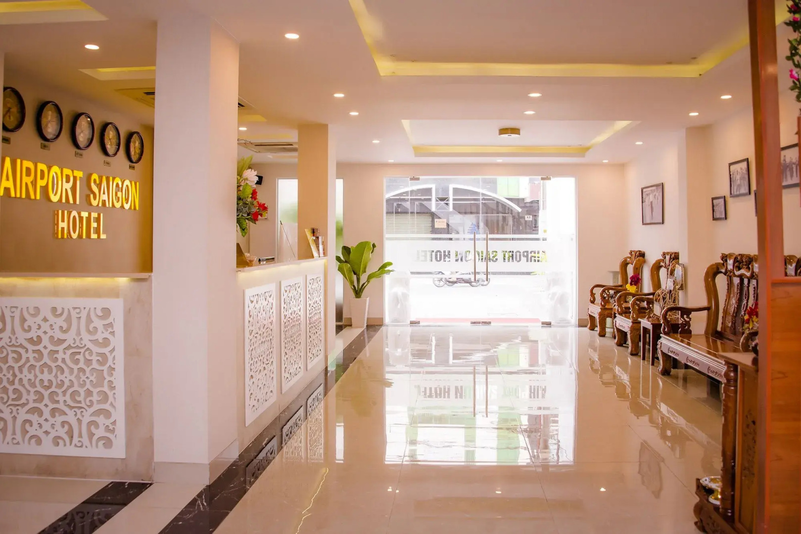Foto - Airport Saigon Hotel - Gần ẩm thực đêm chợ Phạm Văn Hai