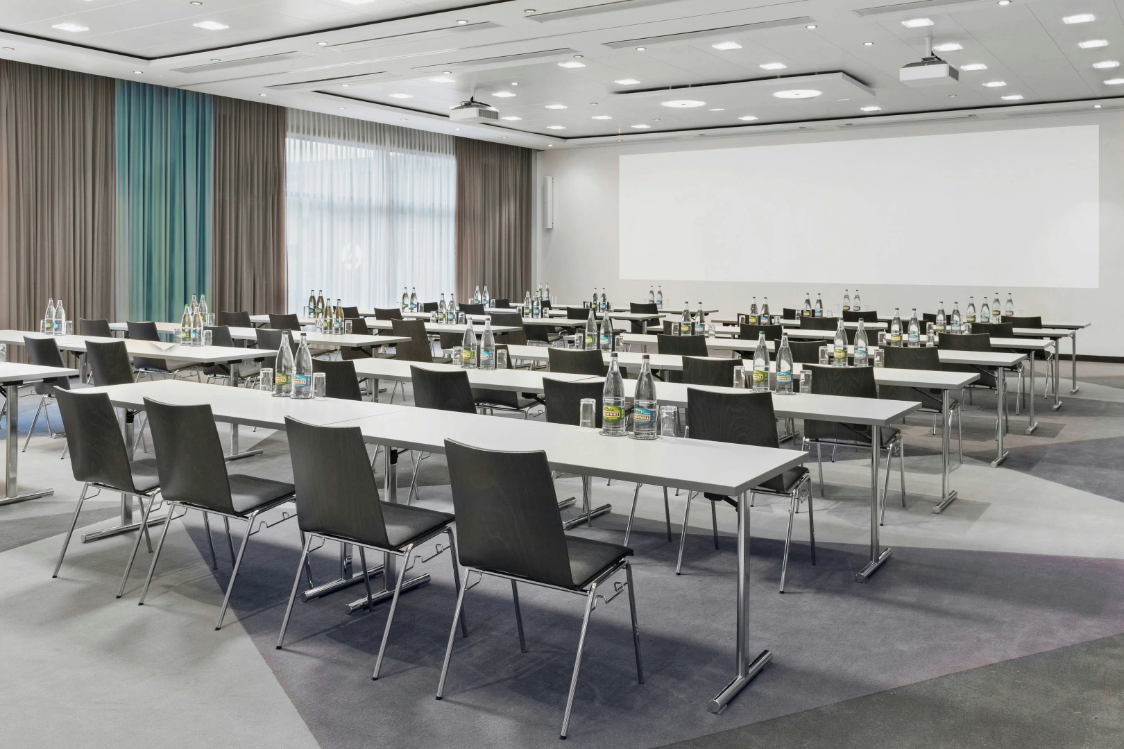 Foto - Courtyard by Marriott Zurich North