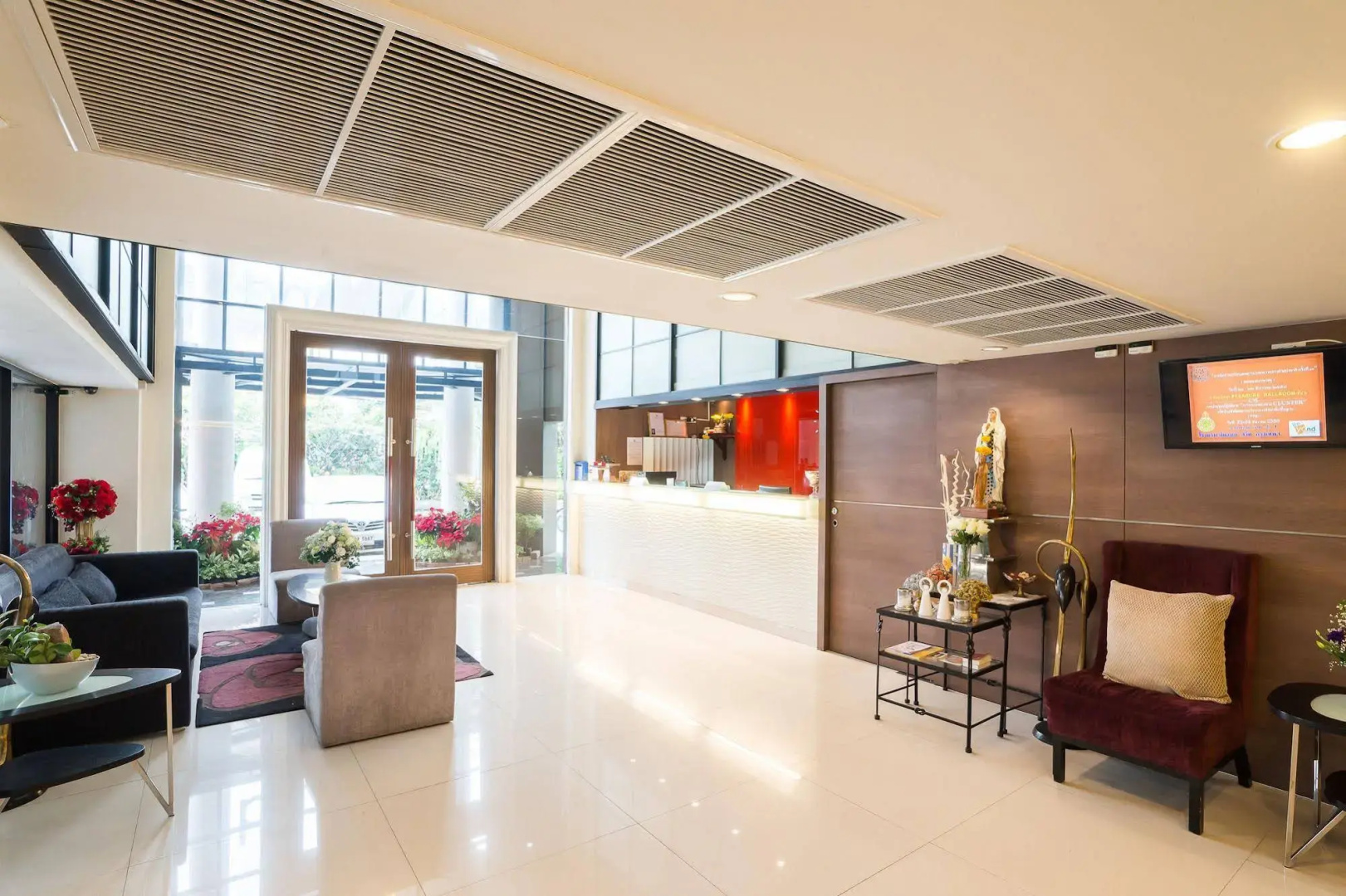 Photo - Beyond Suite Hotel