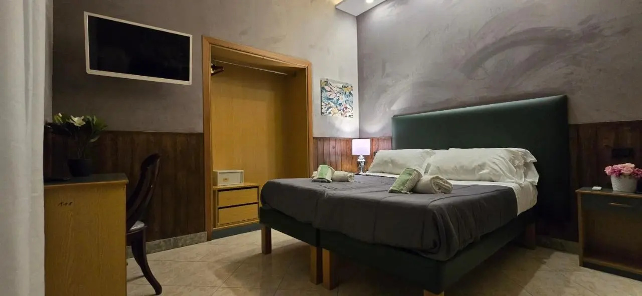 Photo - Smart Station Hotel