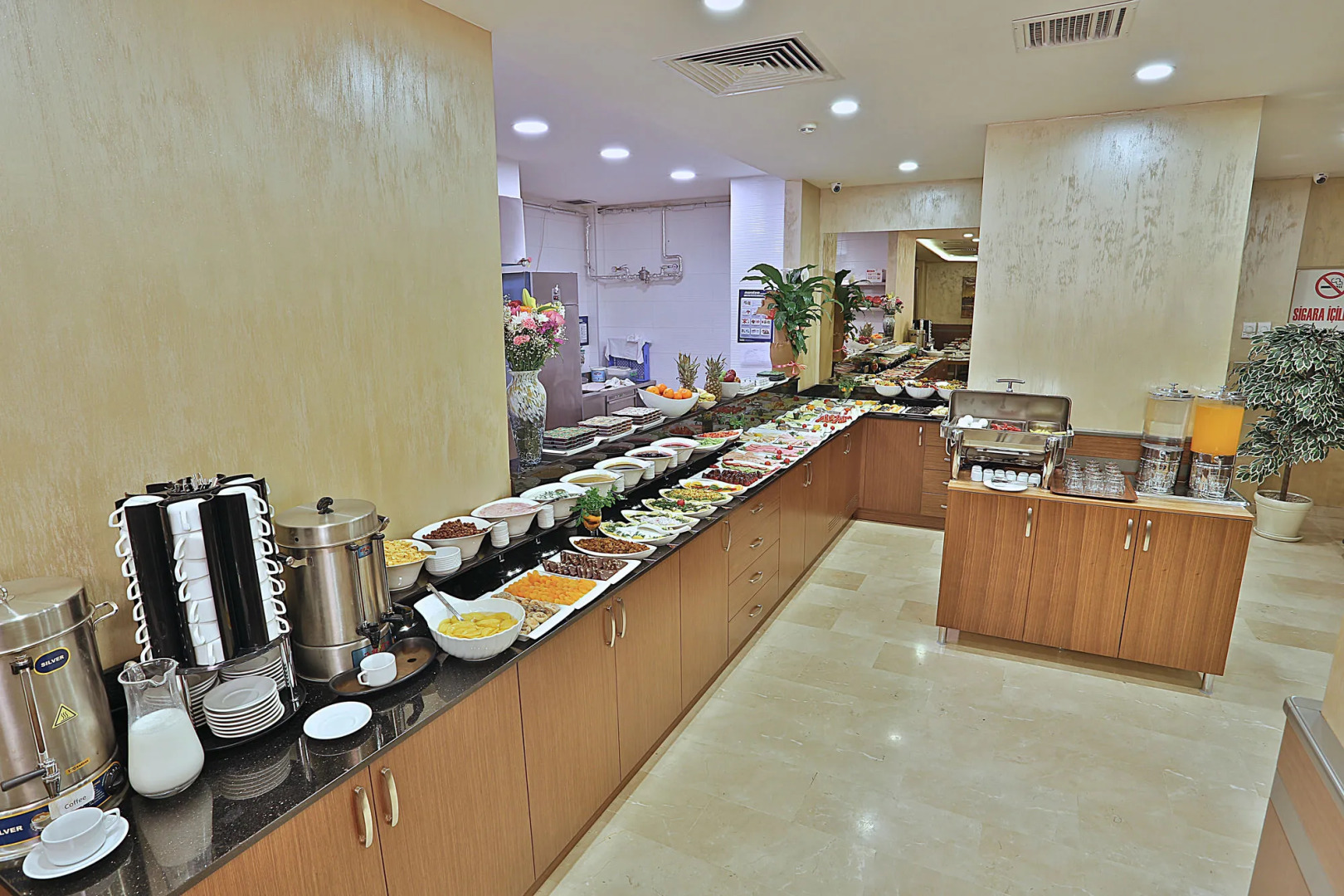 Photo - Corner Hotel Laleli