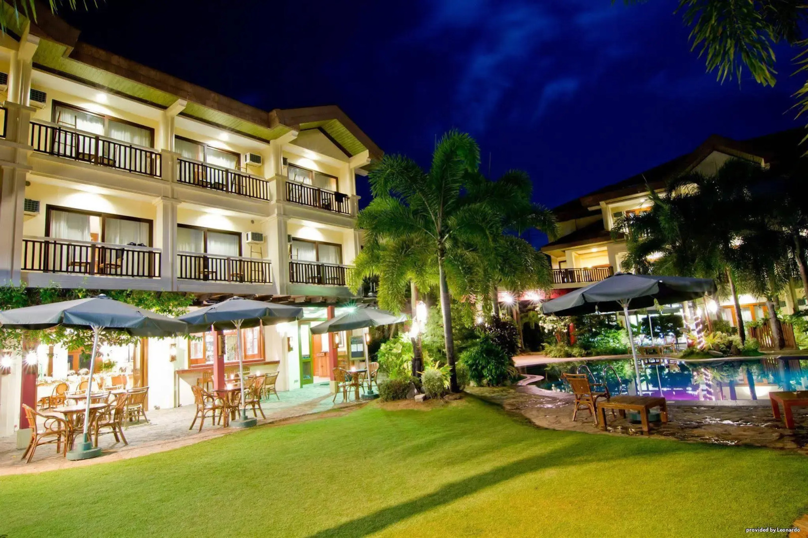 Photo - Boracay Tropics Resort Hotel