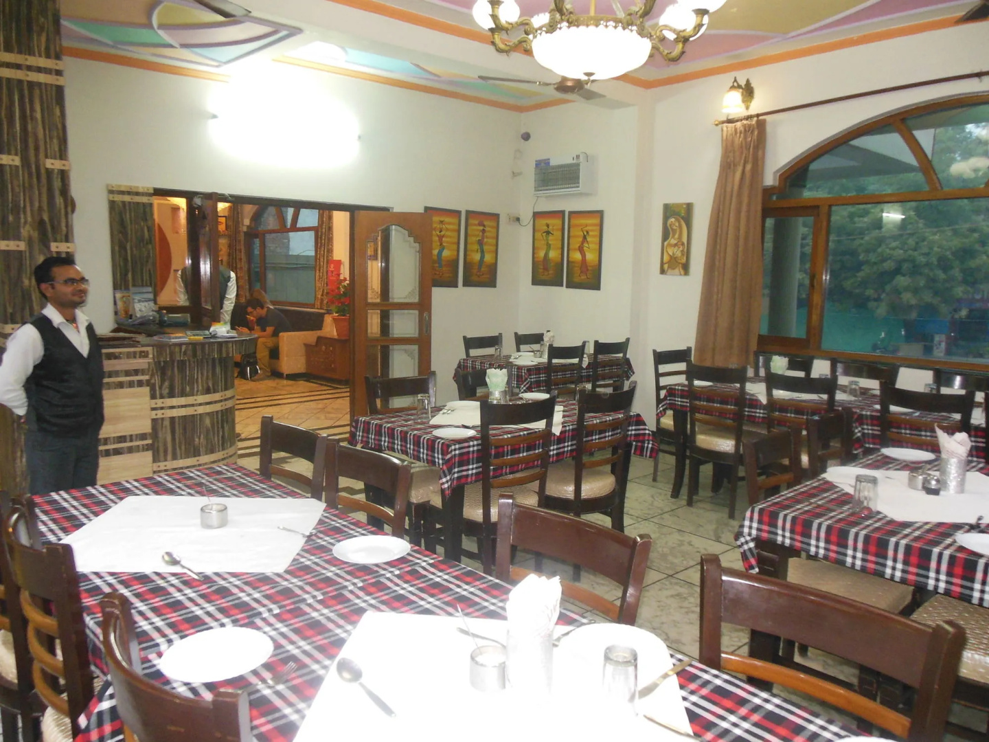 Photo - Hotel Taj Plaza
