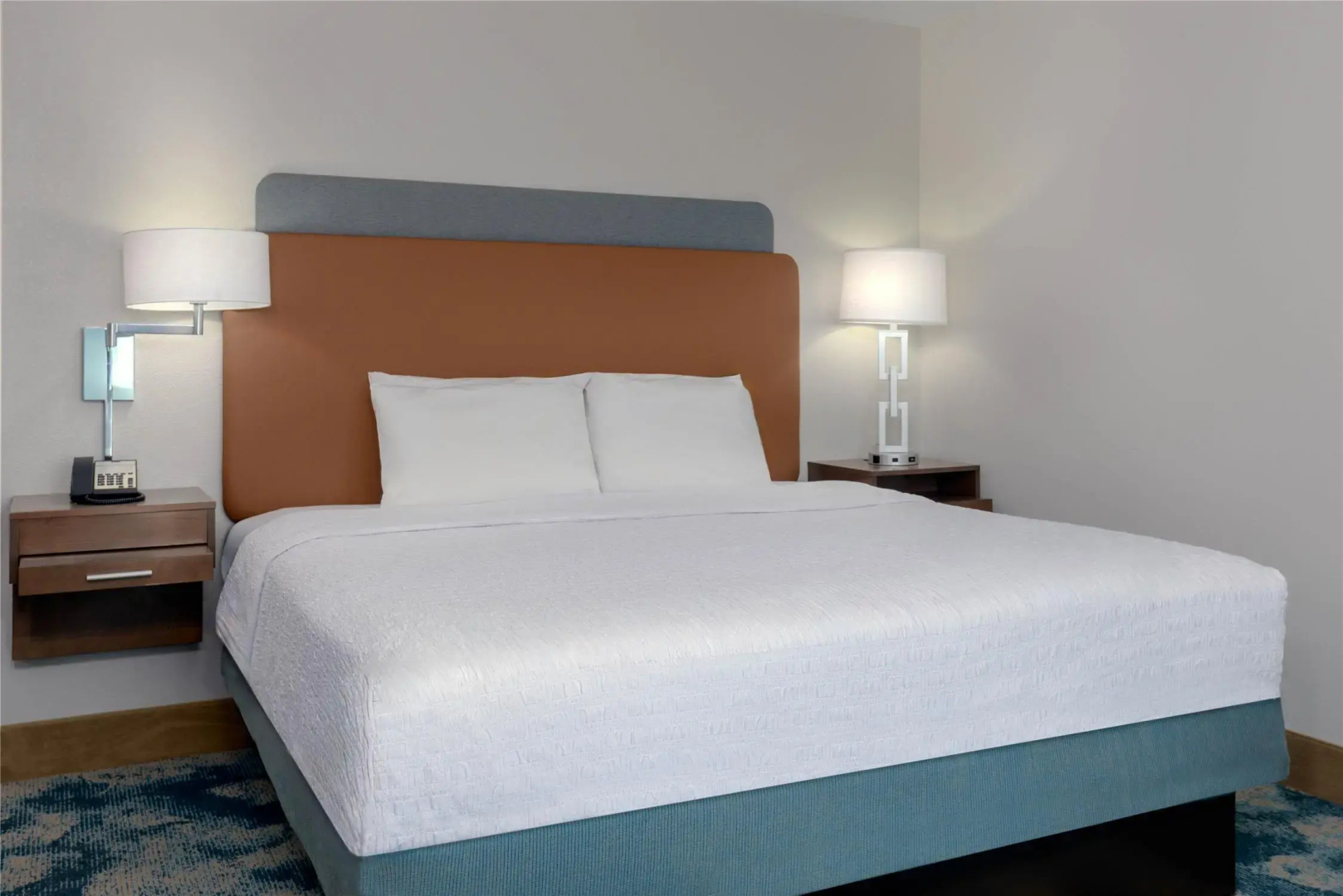 Photo - Hampton Inn & Suites Tampa Airport Avion Park Westshore