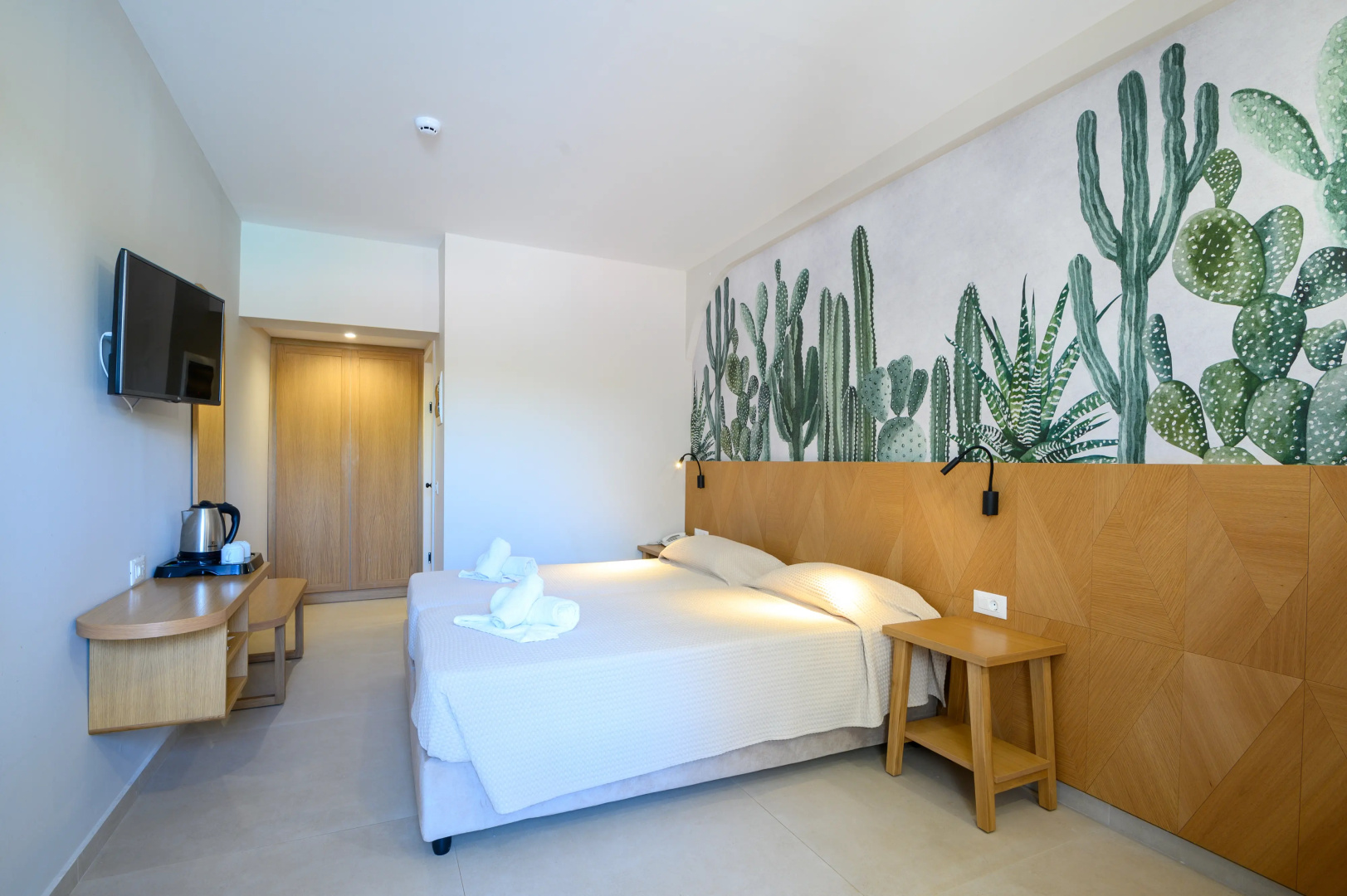 Photo - Malia Bay Beach Hotel & Bungalows