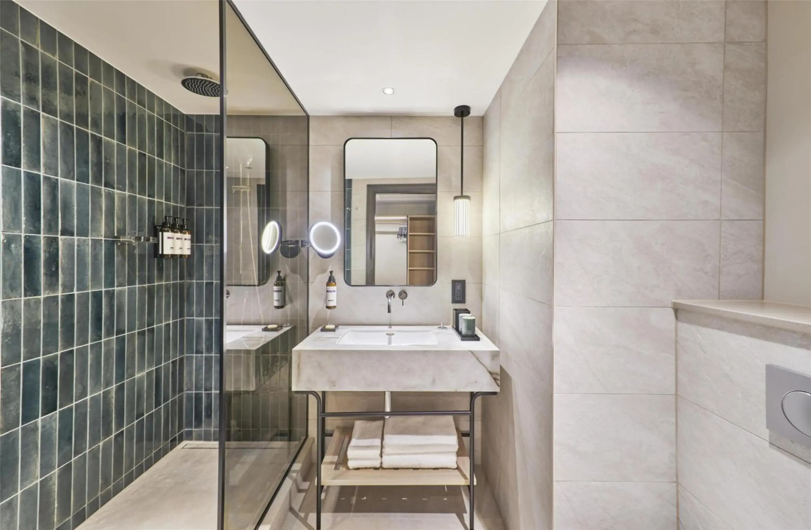 Photo - Wild Orchid Villa Bangkok