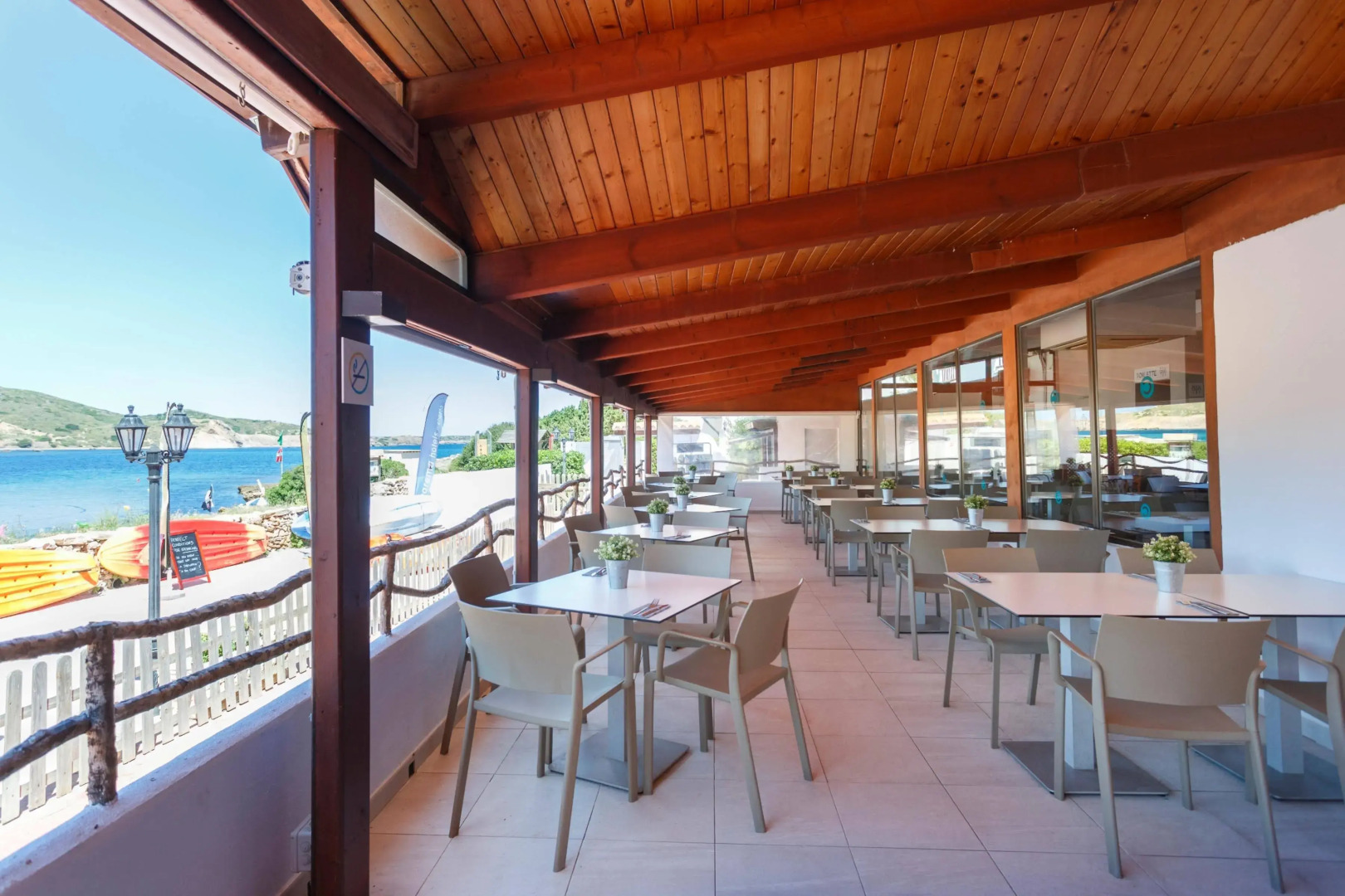 Photo - FERGUS Club Carema Splash