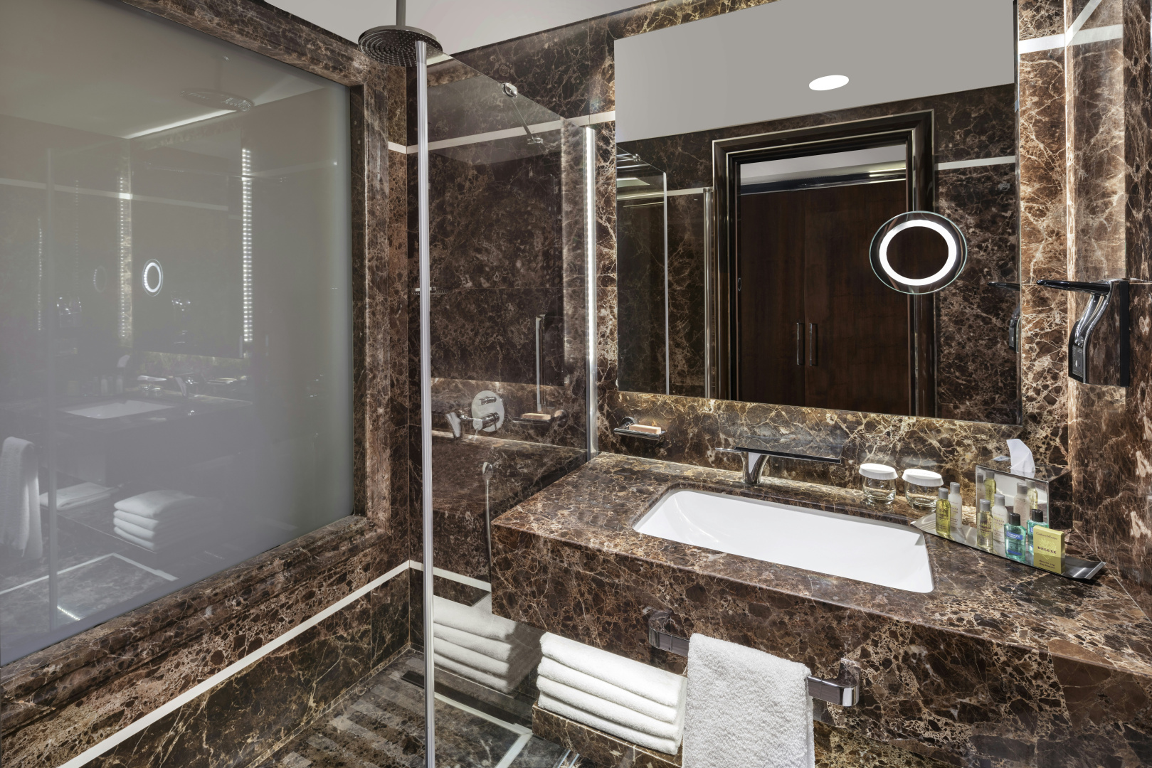 Foto - DoubleTree by Hilton Istanbul Gayrettepe