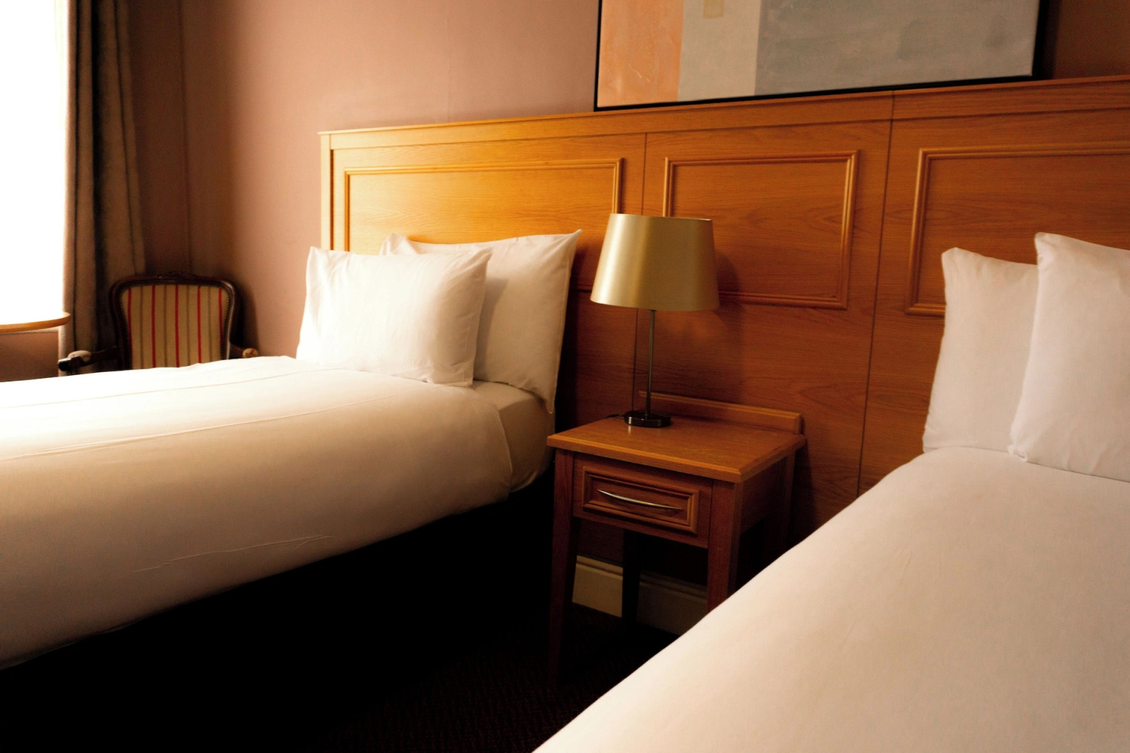 Photo - Phoenix Park Hotel