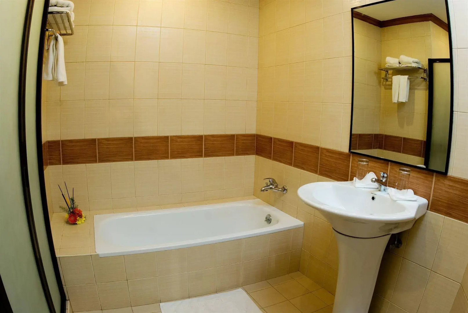 Photo - Cebu White Sands Resort and Spa