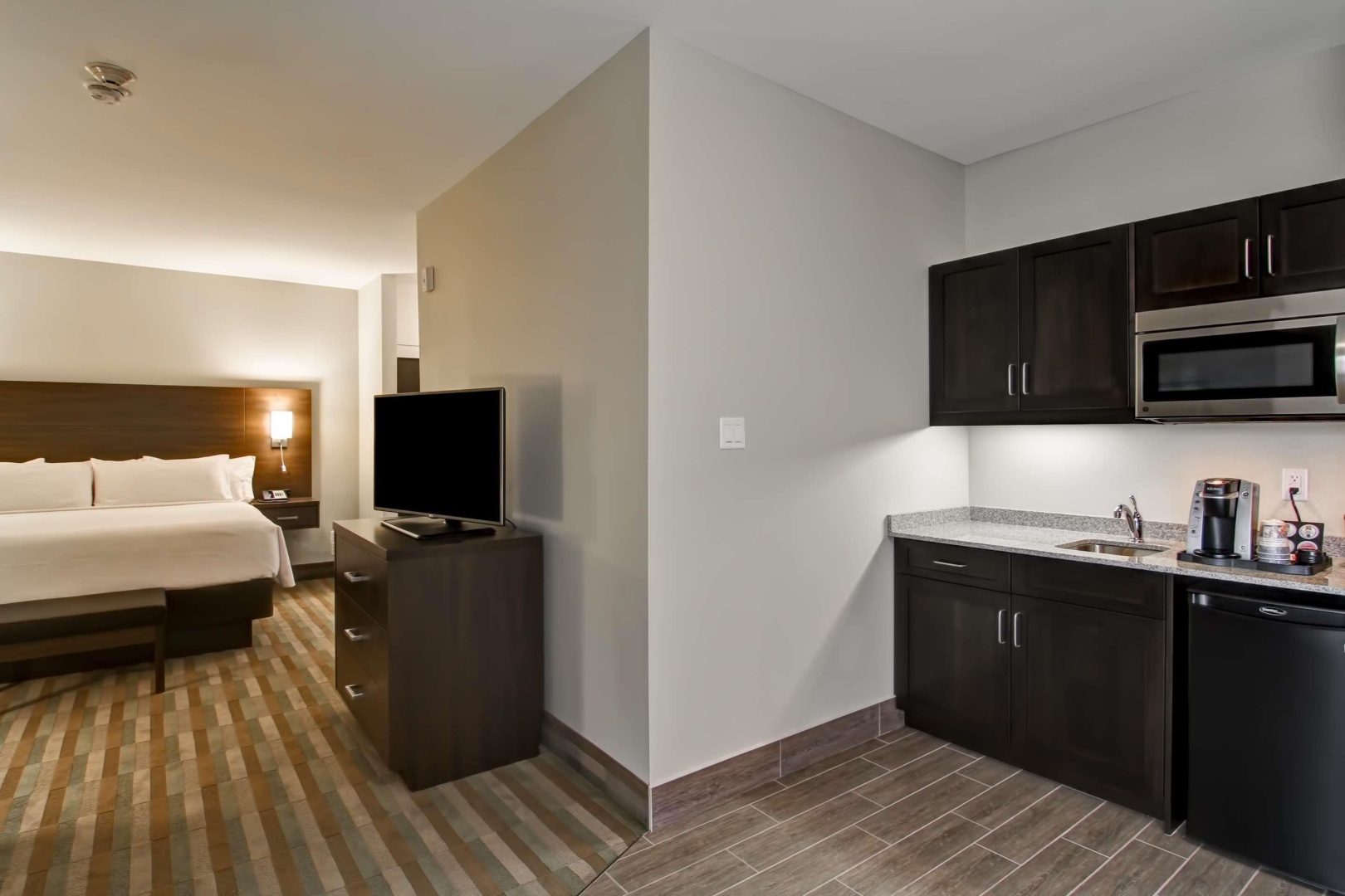 Foto - Best Western London Airport Inn & Suites