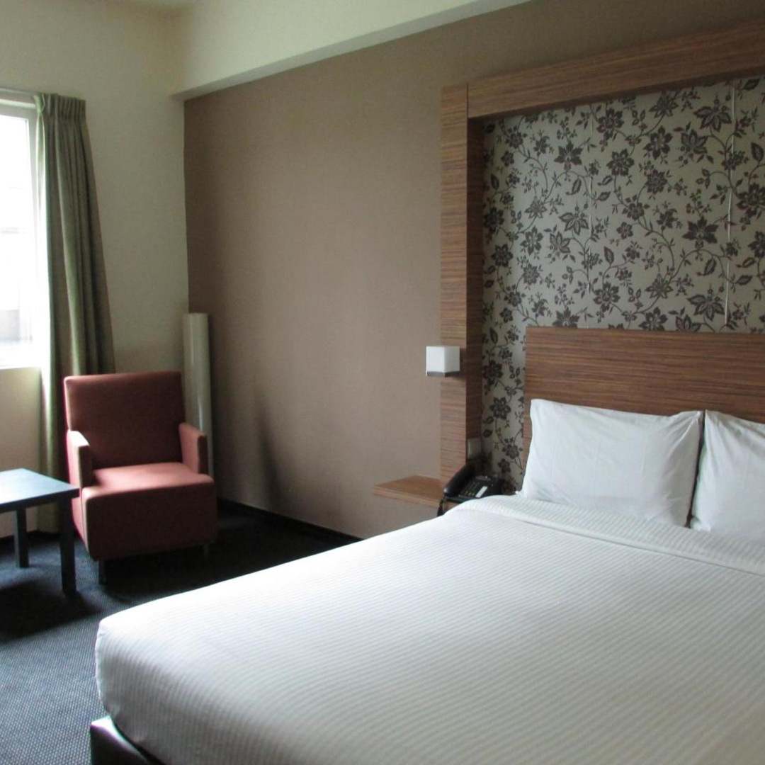 Photo - Strand Hotel