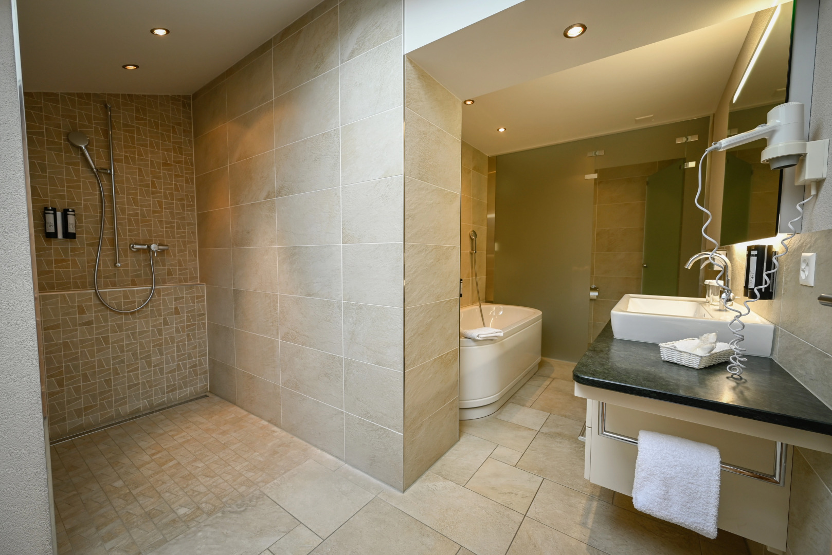 Foto - Romantik Hotel Schweizerhof