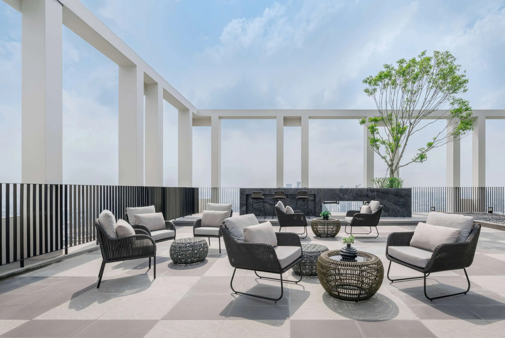 Photo - Ramada By Wyndham Bangkok Sukhumvit 87